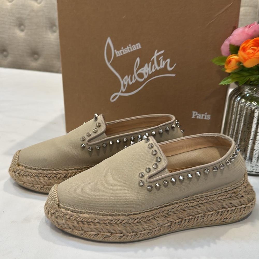 FINAL PRICE 💖Christian Louboutin Beige Espadrilles with Silver Studs - Picture 3 of 14